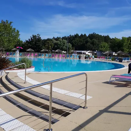 Campingplads Mobil Aventura 8 Places